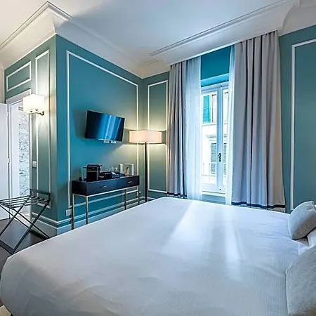 Hotel Glimpse 4*