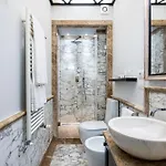 Hotel Glimpse 4*