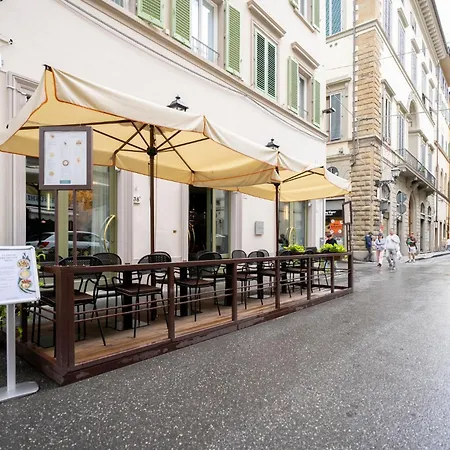 Hotel Glimpse Florencia